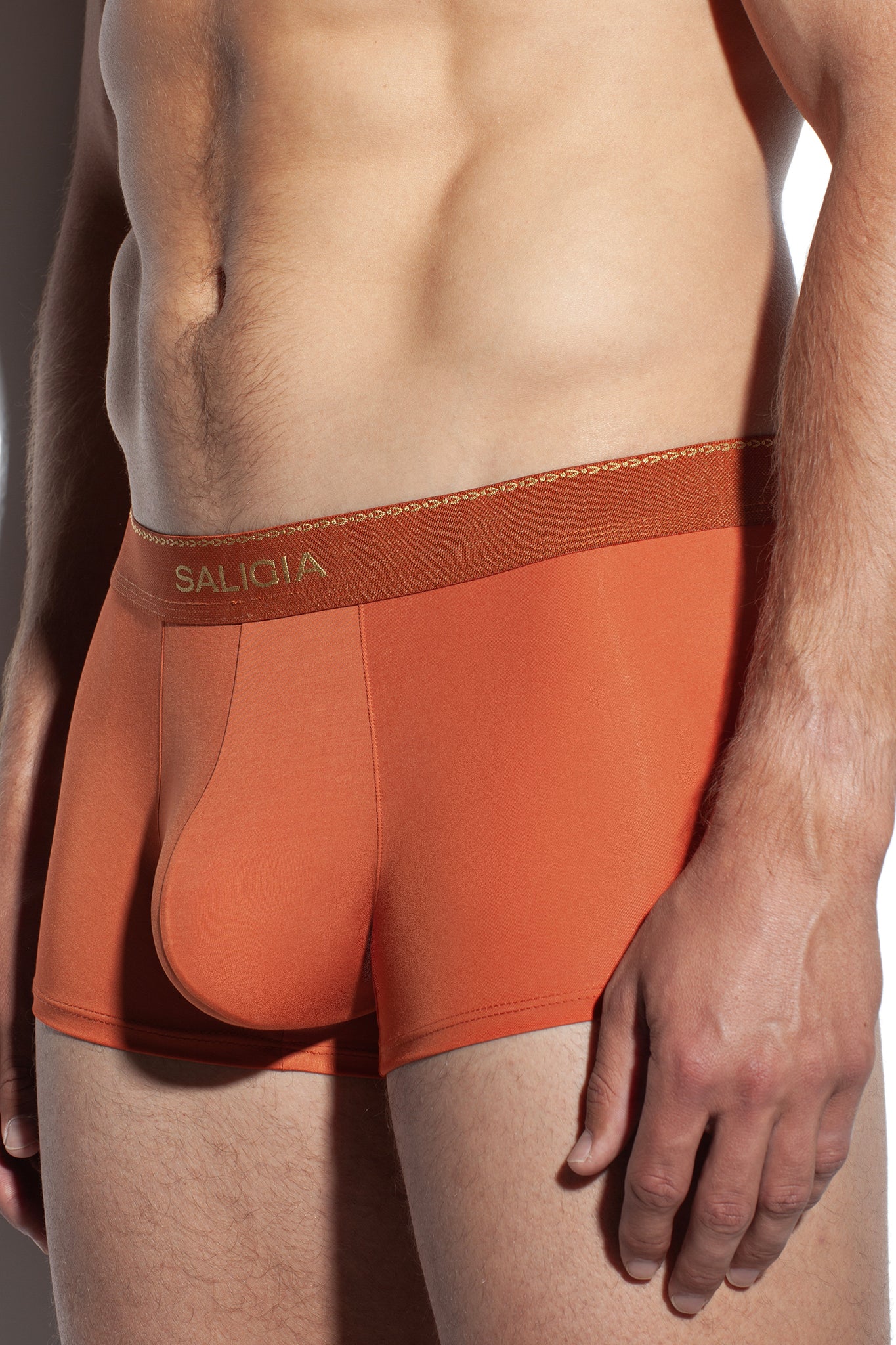 GREEK IVY TRUNK - DARK ORANGE